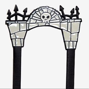NWT Disney: The Nightmare Before Christmas Cemetery Gate Long Hair Pin